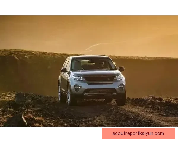 罗贝托在右路展现多功能性，表现稳健备受关注